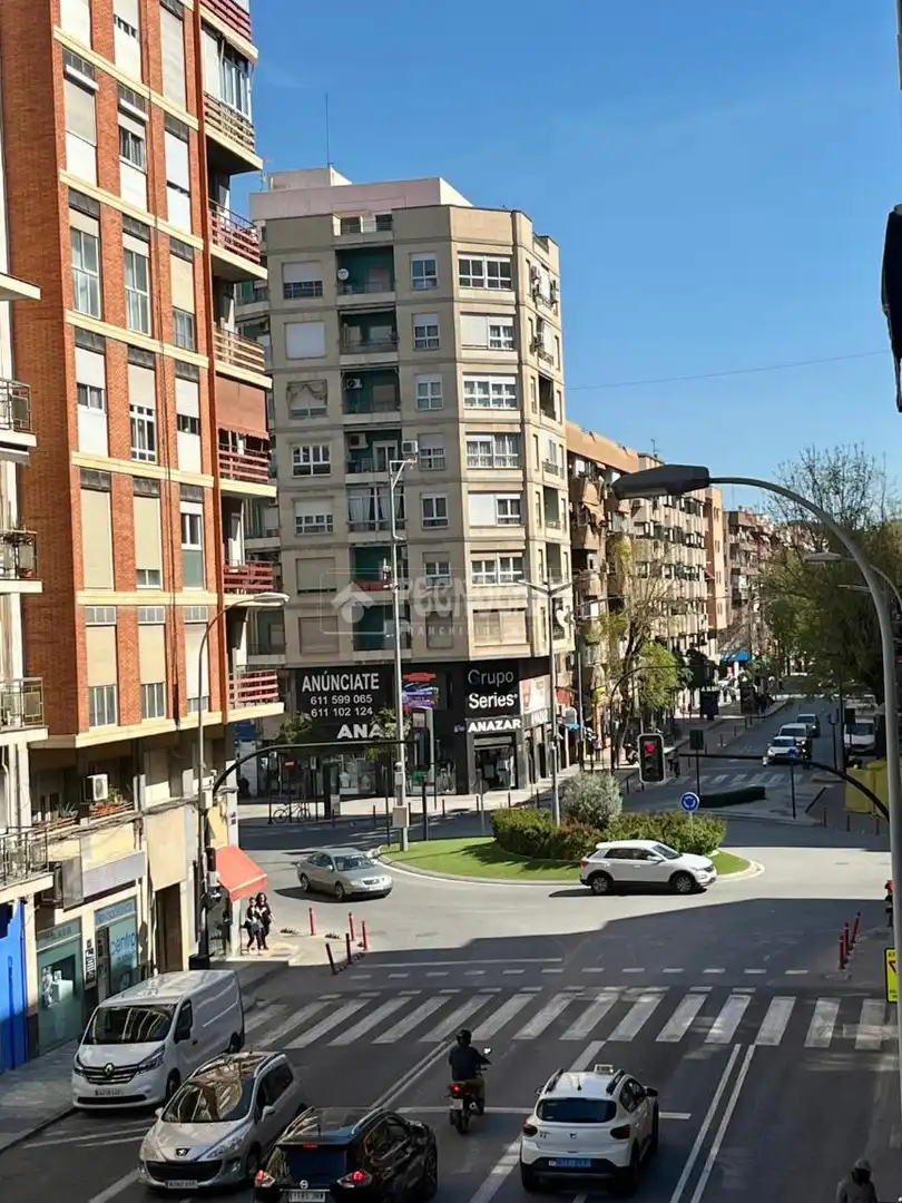 Vista exterior de Piso en venta en Murcia con Terraza