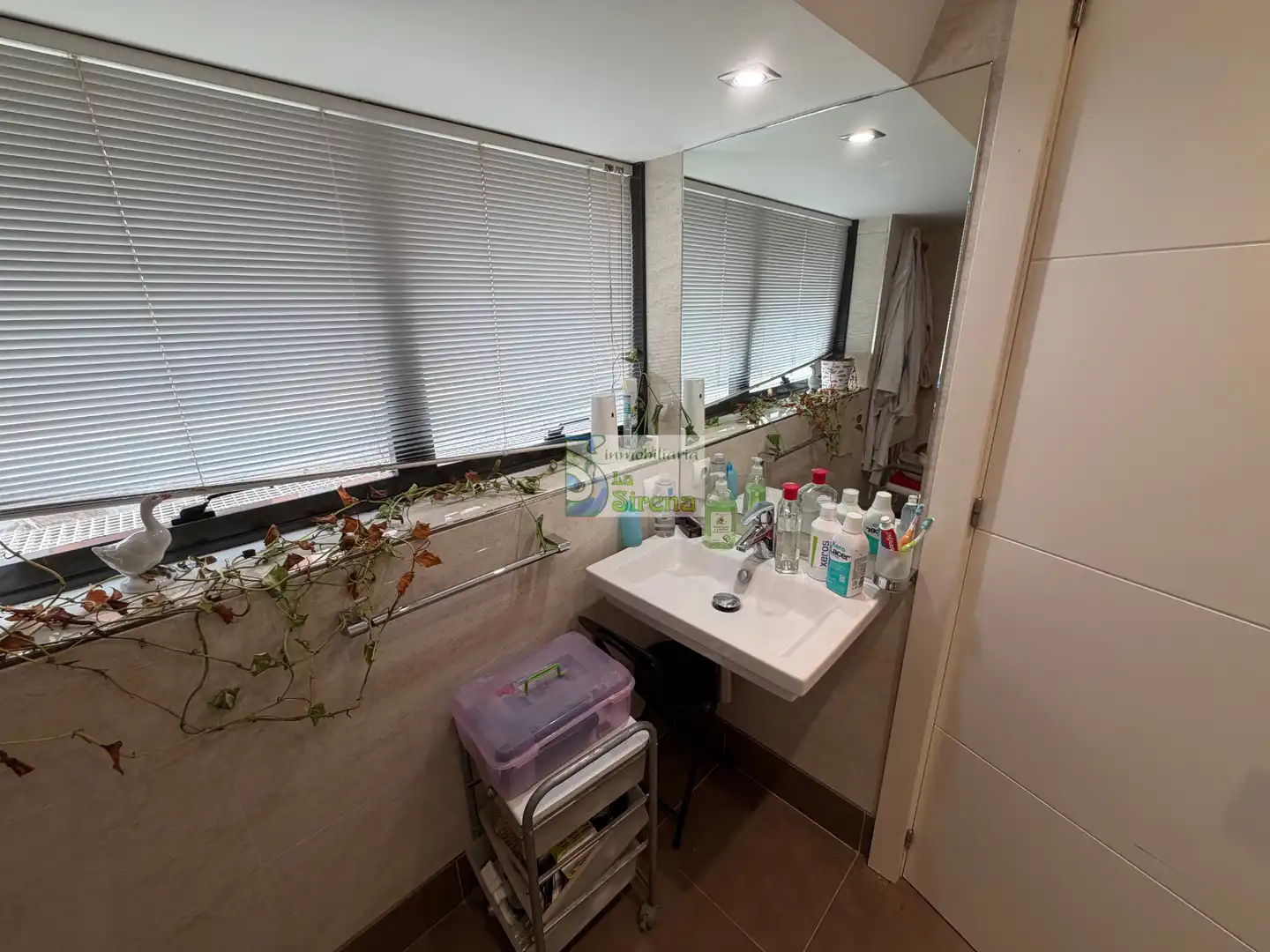 Badezimmer von Wohnung zum Verkauf in Castro-Urdiales mit Heizung, Terrasse und Schwimmbad