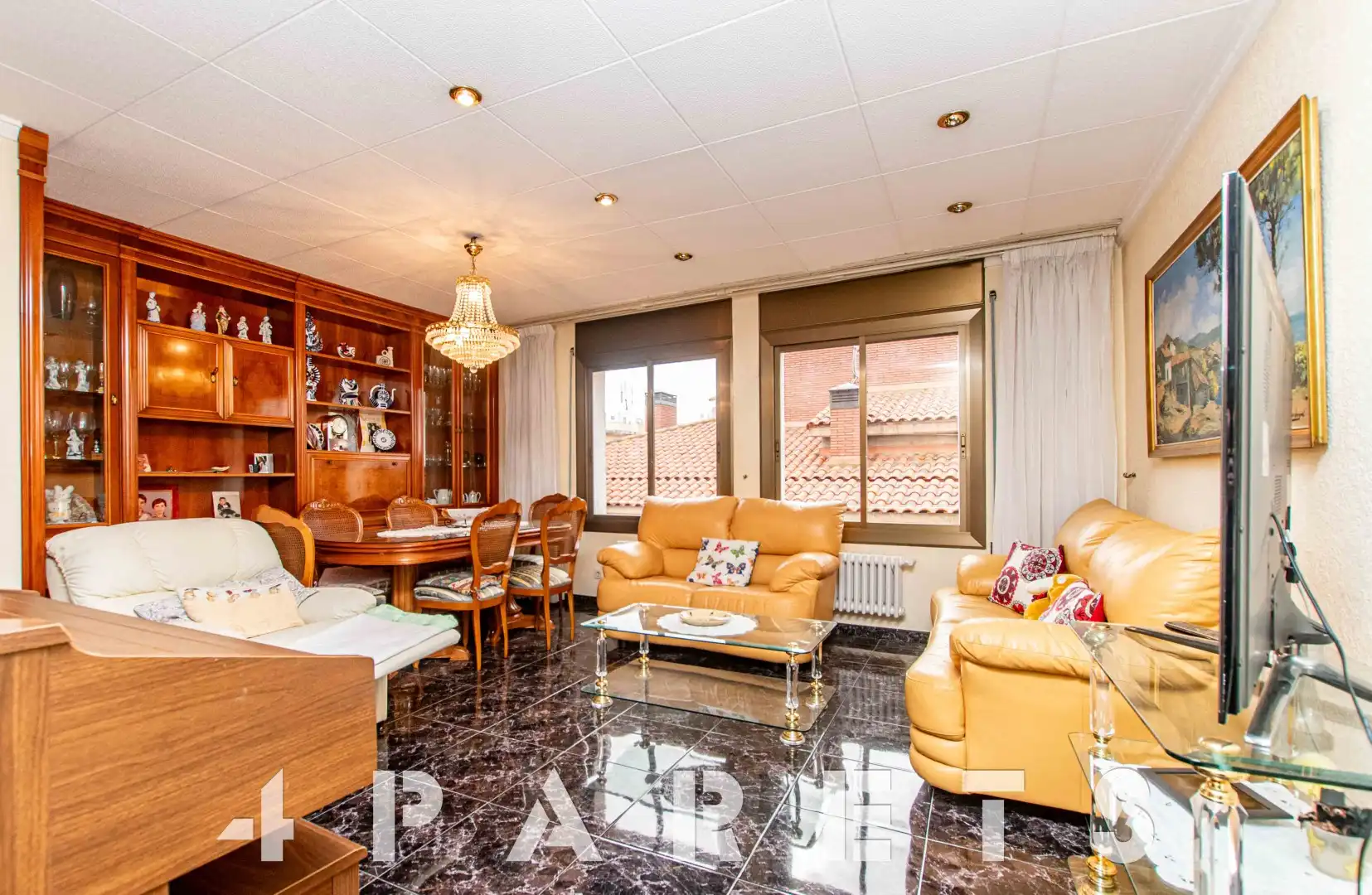 Vista exterior de Piso en venta en Premià de Mar con Calefacción, Horno y Balcón
