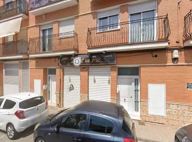 Business premises for sale in Carrer del Puig 19