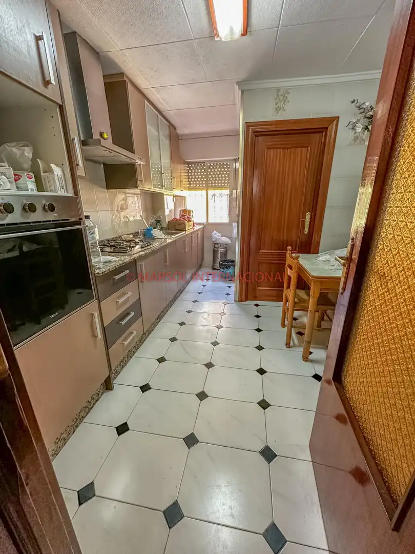 Cuina de Casa o xalet en venda en Orihuela amb Terrassa, Traster i Moblat