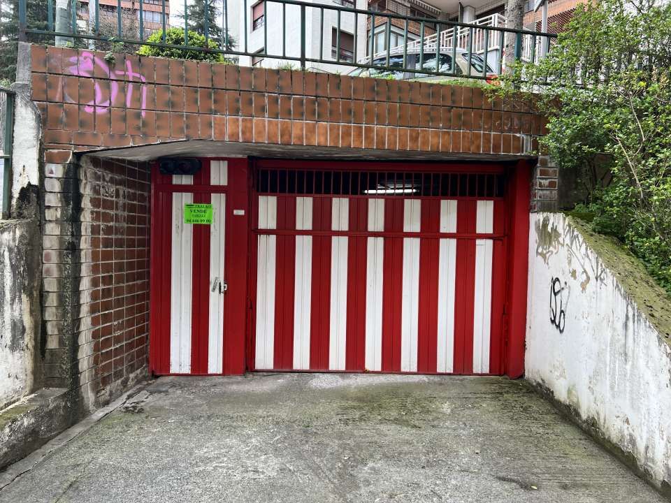 Parking de Garaje en venta en Bilbao 