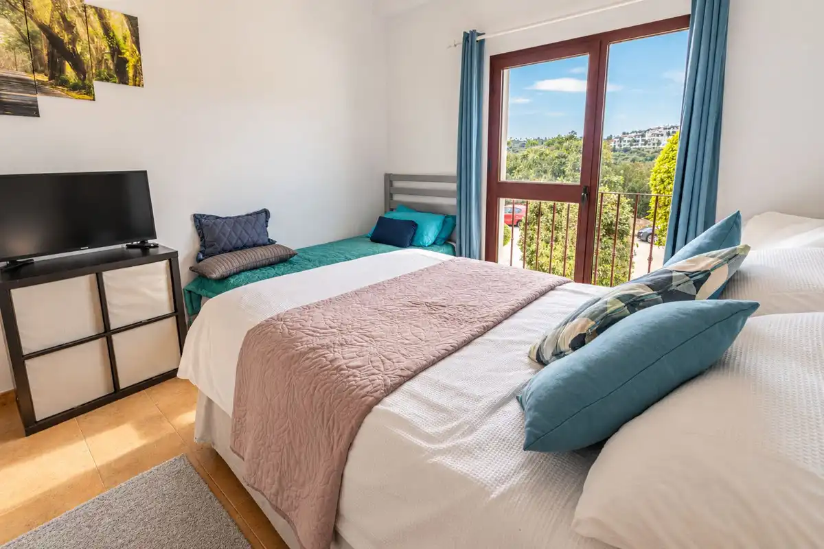 Maison mitoyenne avec piscine à vendre à La Alcaidesa, imagen 17