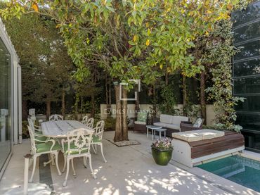Villa mit Balkon zum Verkauf in Hortaleza