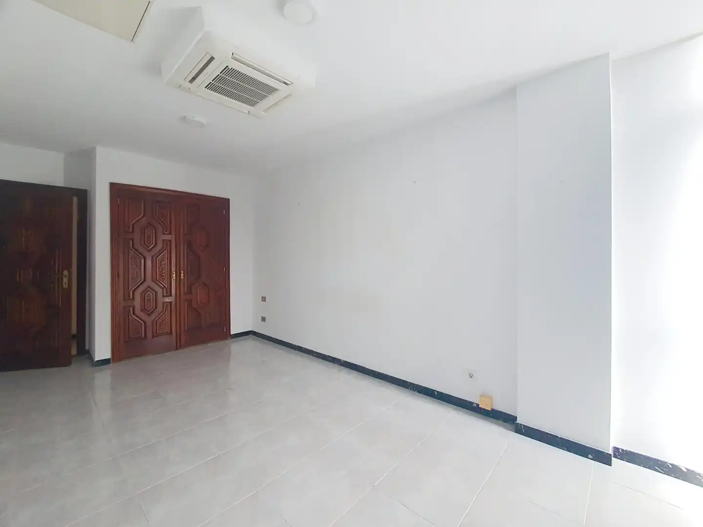 Piso con ascensor en venta en Calle ALBAREDA, imagen 9