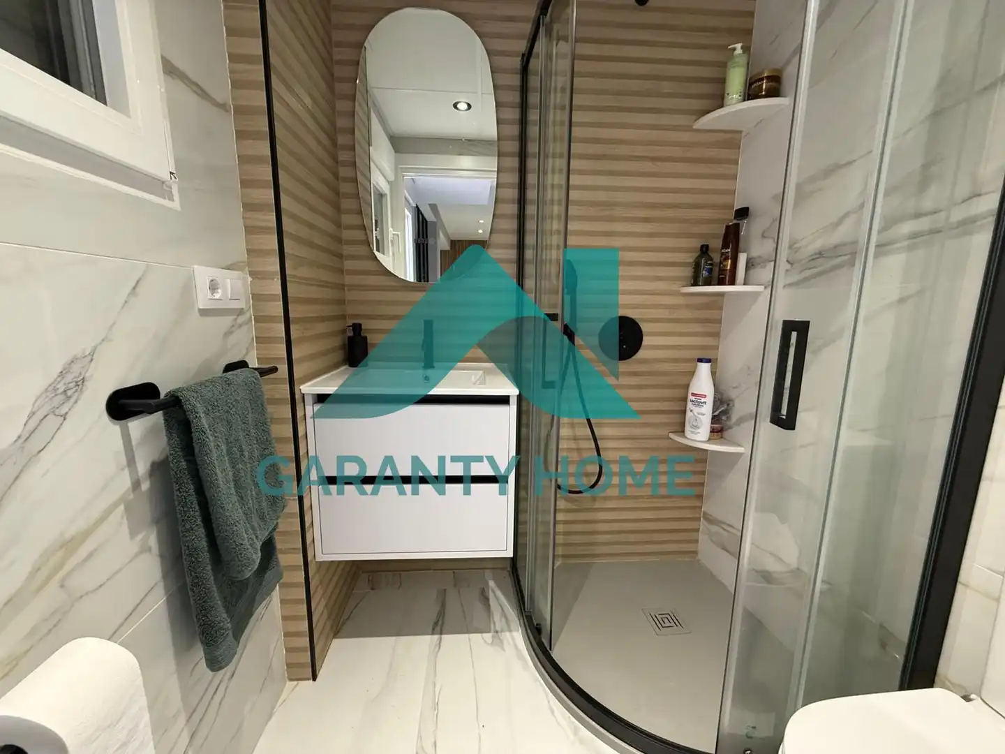 Bany de Apartament en venda en Cáceres amb Aire condicionat i Calefacció