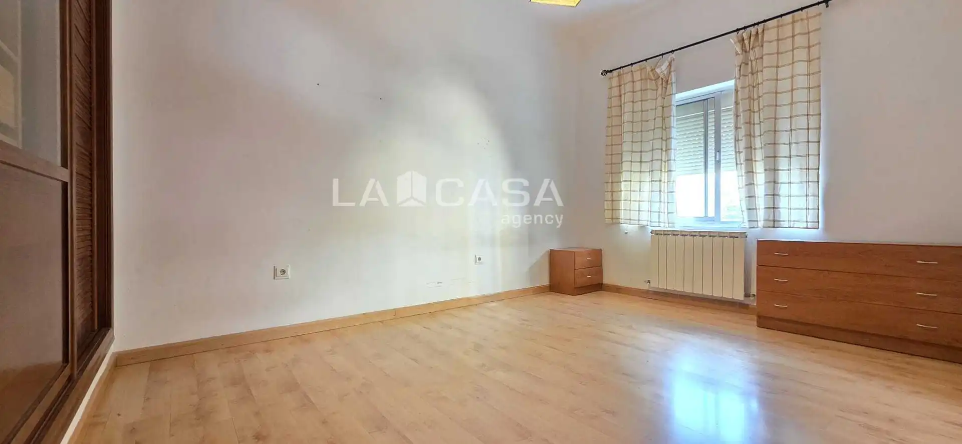Flat for rent in Valladolid  with Heating