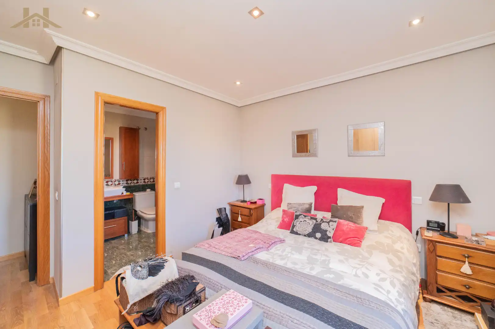 Bedroom of Detached homes for sale in Arroyomolinos (Madrid)  with Air Conditioner, Heating and Private garden