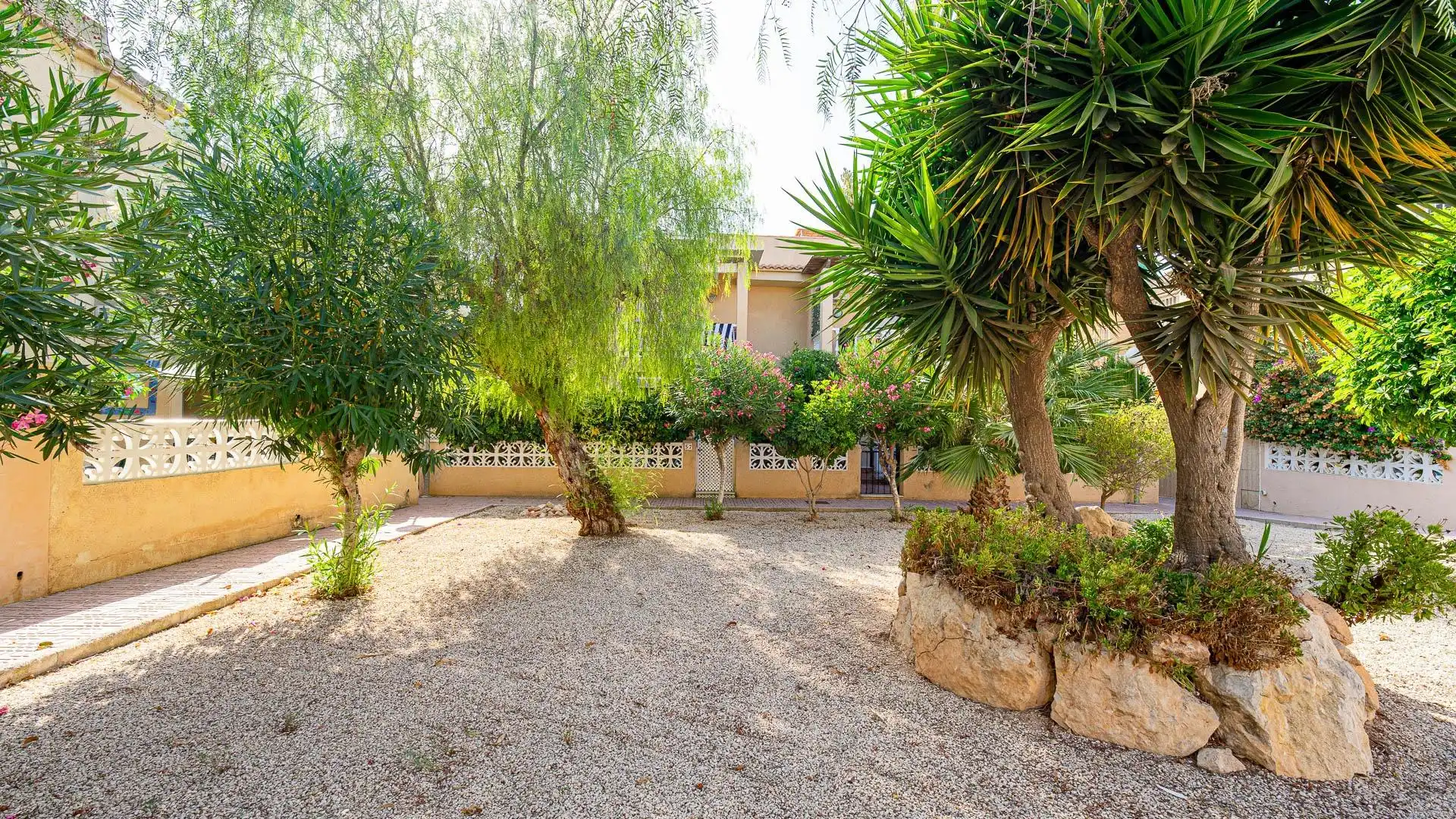 Bungalow con piscina in vendita a PANORAMA II, imagen 43