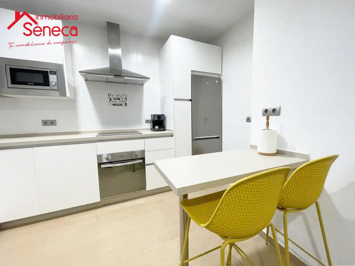 Kitchen of Flat for sale in Córdoba  with Air Conditioner, Heating and Furnished