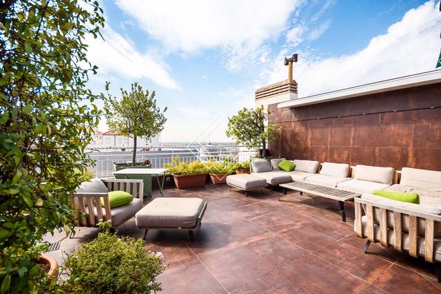 Piso en Venta en Argüelles