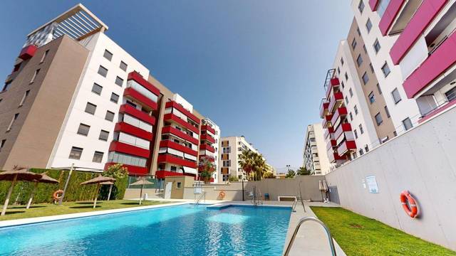 Piso en Venta en Poniente-Norte - Miralbaida - Parque Azahara