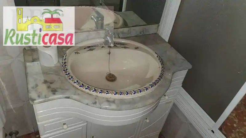 Baño de Piso en venta en Bailén con Trastero