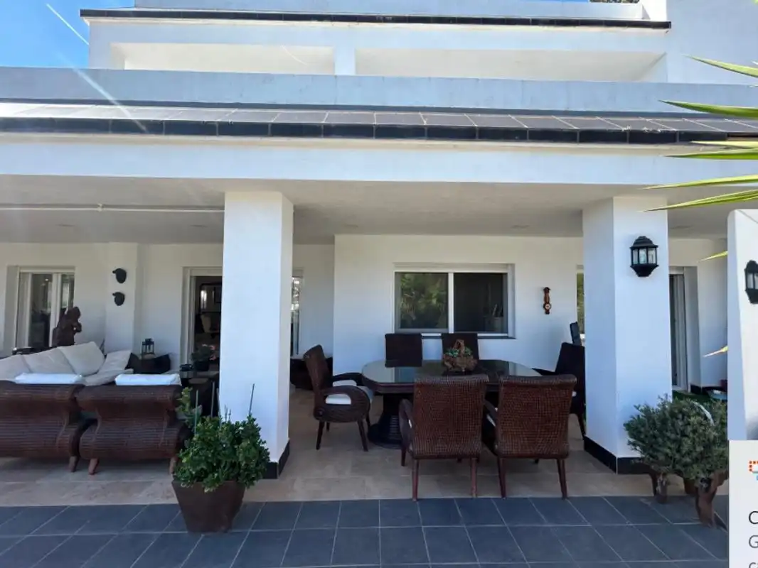 House with terrace for sale in Calle Maestro Segovia, imagen 5