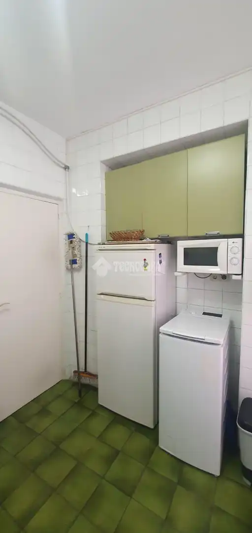 Cuina de Pis de lloguer en Madrid amb Aire condicionat, Calefacció i Terrassa