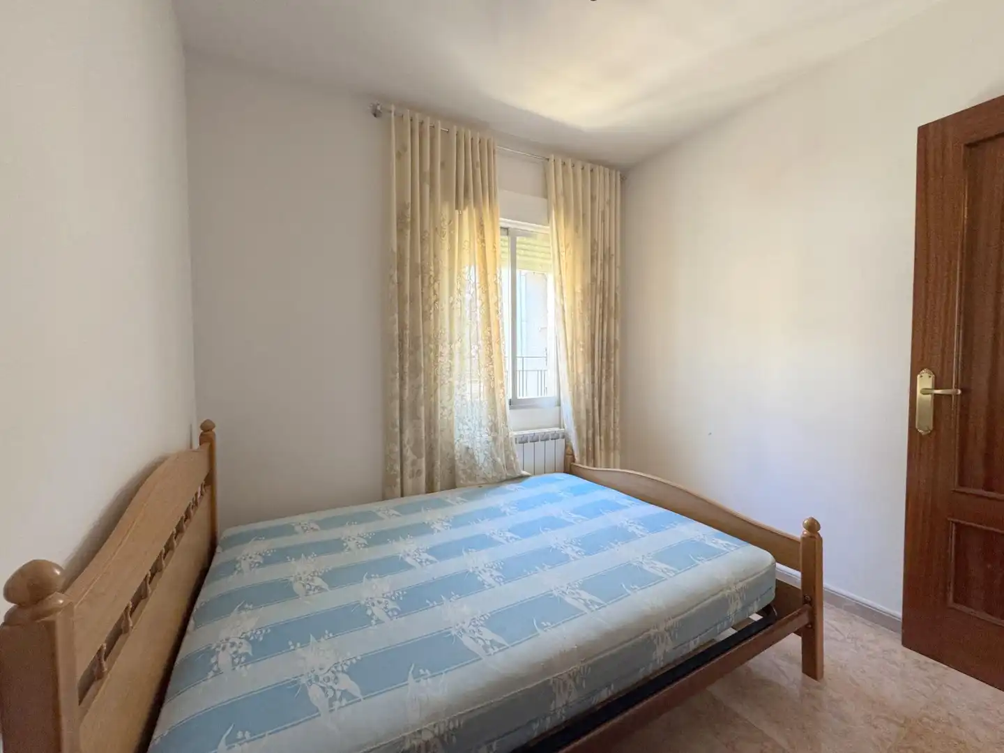 Habitación de Casa o chalet en venta en Candeleda con Aire acondicionado, Calefacción y Terraza