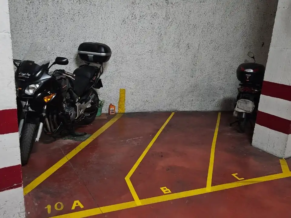 Parking of Garage for rent in Cruz de Humilladero