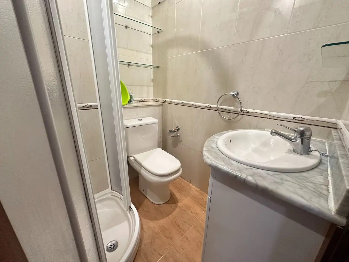 Bany de Apartament en venda en Santiago de Compostela  amb Calefacció i Moblat