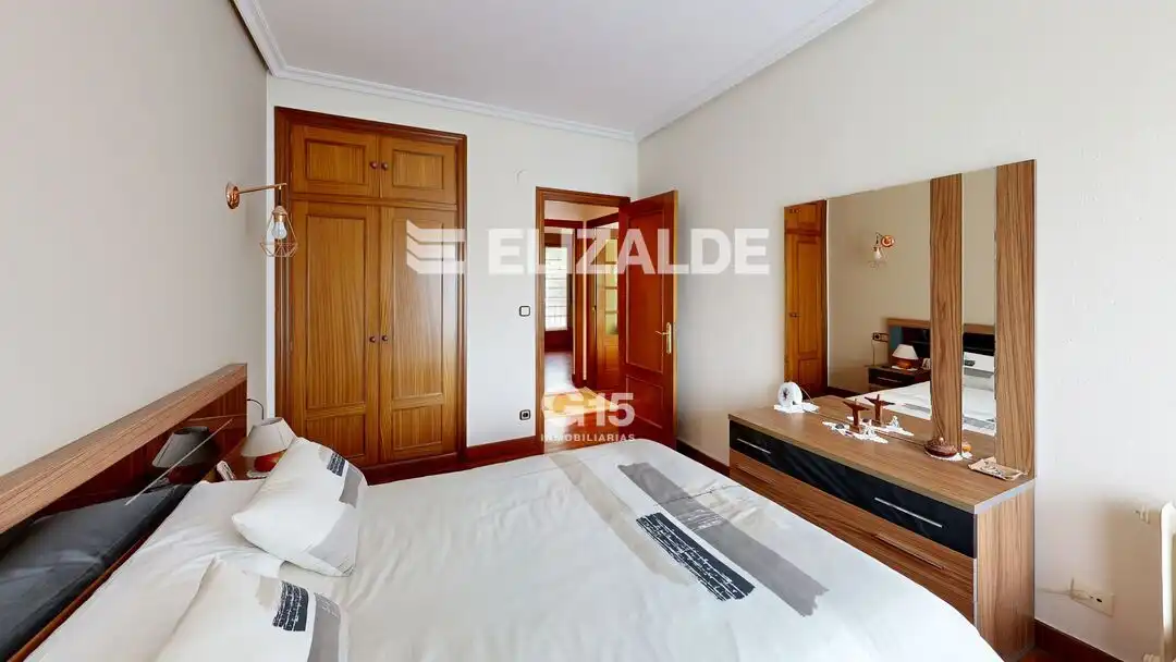 Habitación de Piso en venta en Donostia - San Sebastián  con Calefacción, Jardín privado y Terraza