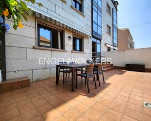 Terrassa de Apartament en venda en Cangas  amb Calefacció, Parquet i Terrassa