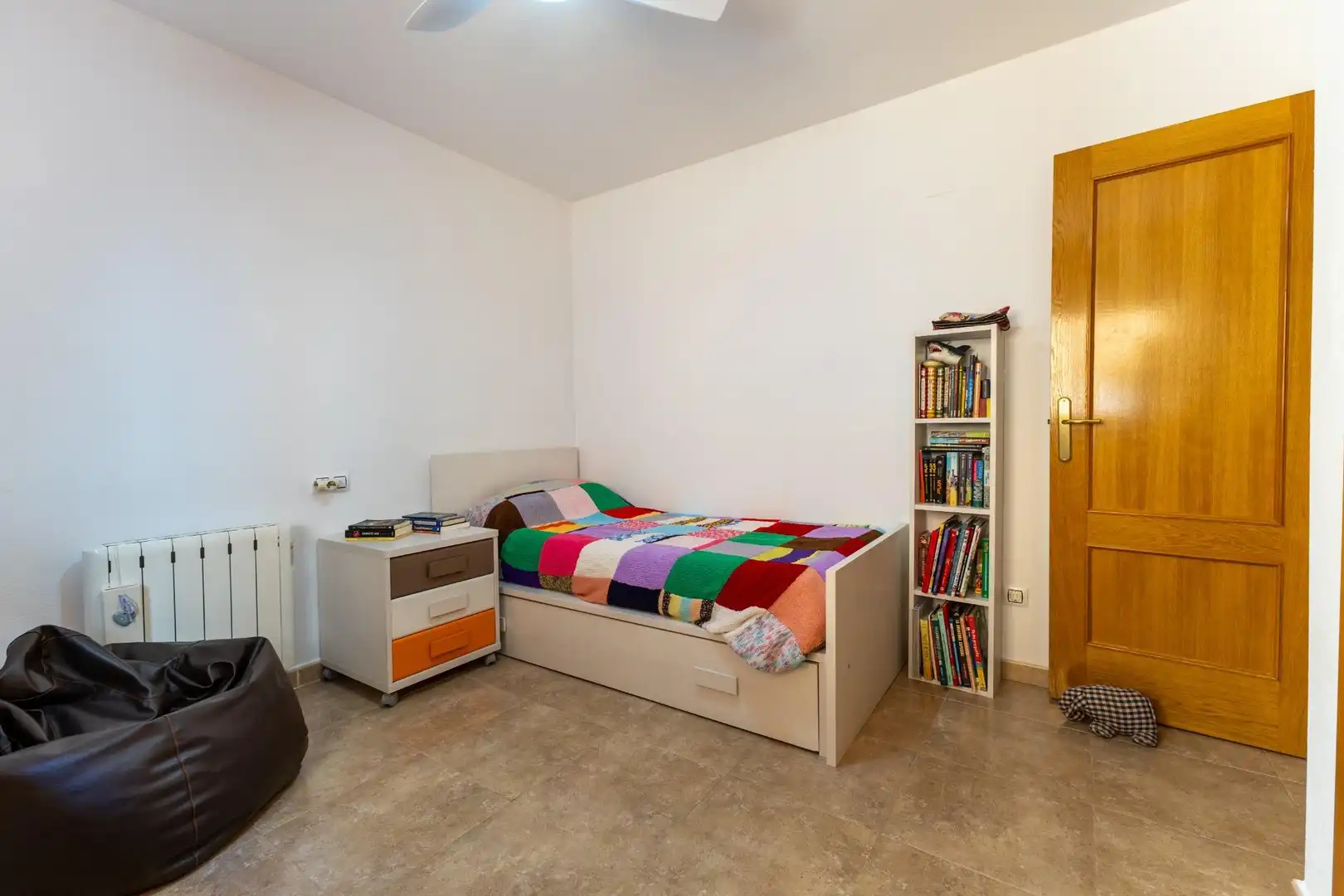 Bedroom of Flat for sale in Sagunto / Sagunt  with Air Conditioner, Heating and Storage room