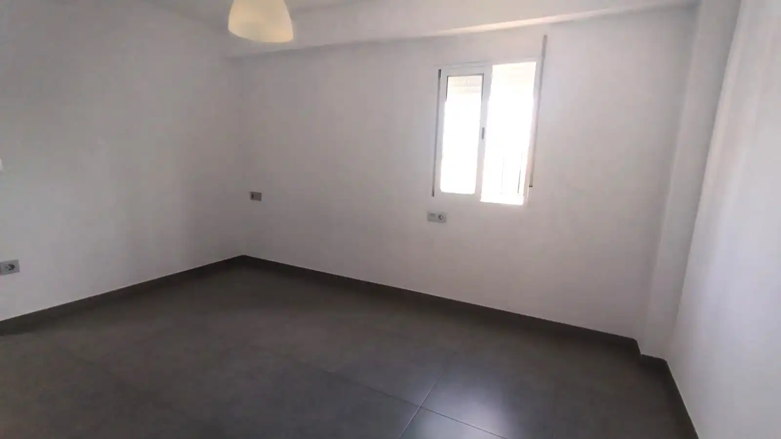 Habitación de Ático de alquiler en Valencia con Aire acondicionado, Terraza y Horno