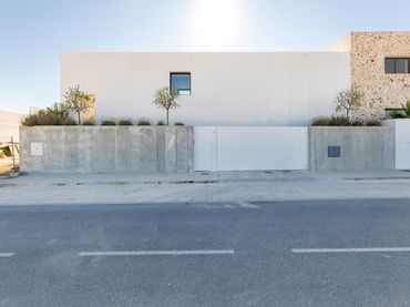 Casa amb piscina en venda a Calle de la Margarita 24