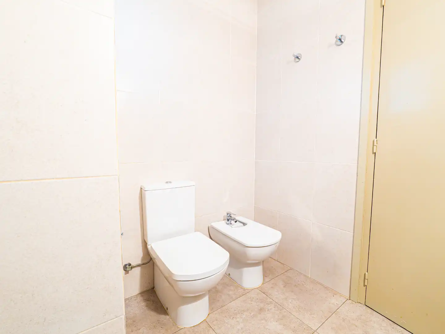 Badezimmer von Gebäude zum Verkauf in L'Arboç