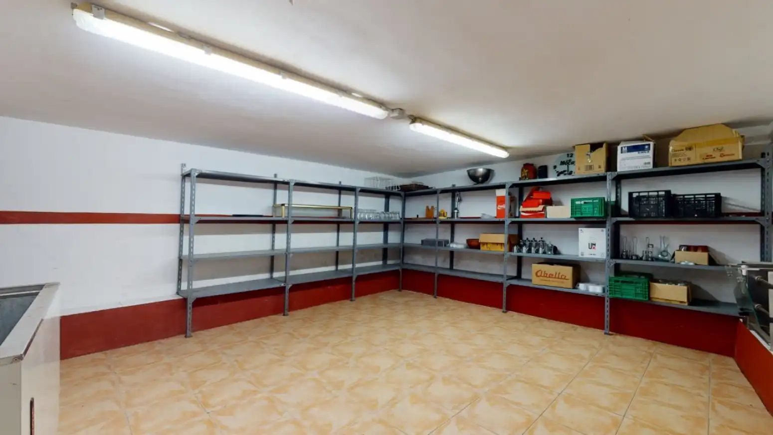 Local en venta en San Martín de Unx