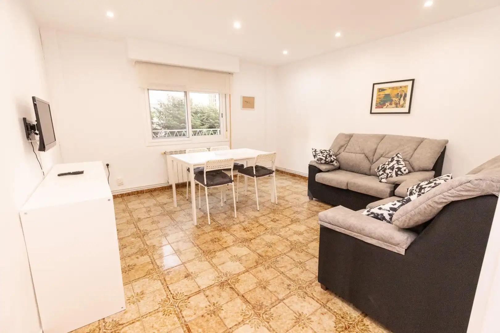 Sala de estar de Piso de alquiler en Tarragona con Aire acondicionado, Calefacción y Terraza
