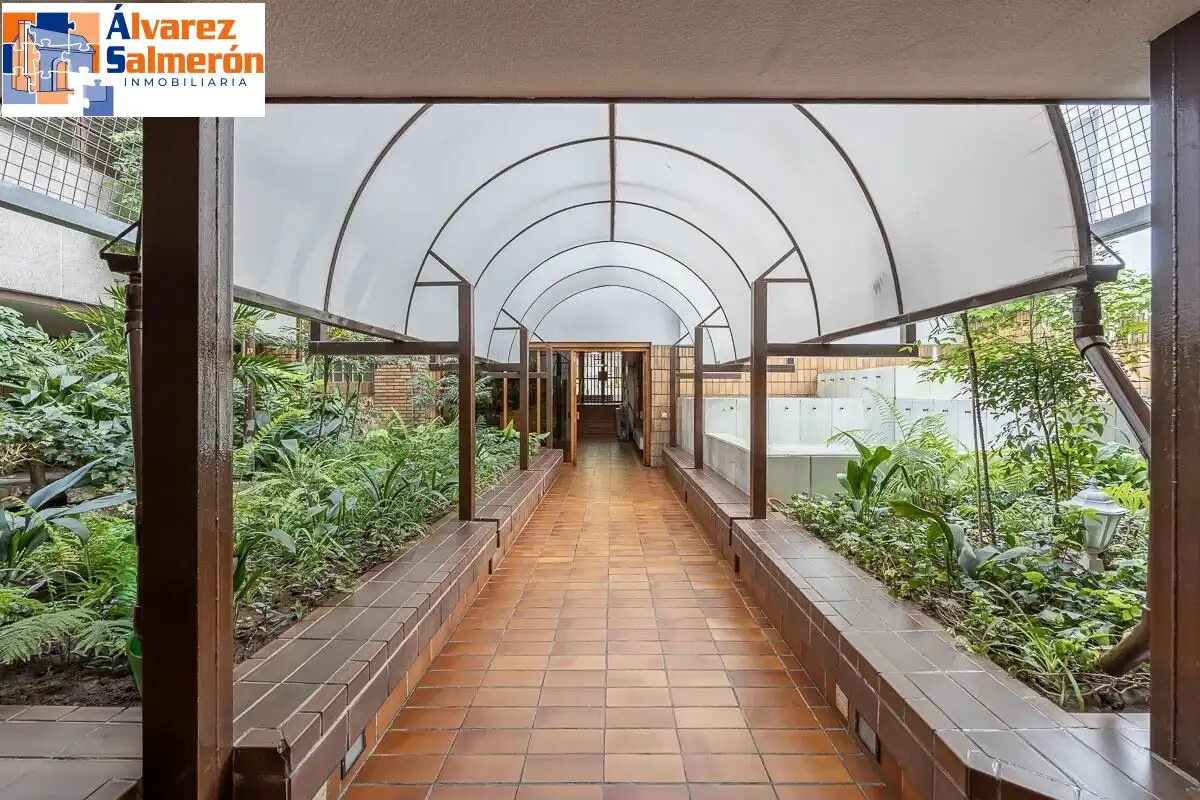 Flat with lift for sale in Beiro, imagen 30