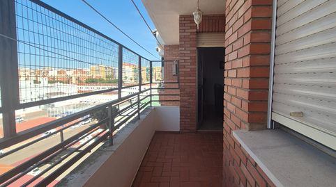 Foto 2 de Piso en venta en Avenida Tomás Romero de Castilla, Valdepasillas - La Paz - Huerta Rosales, Badajoz Capital