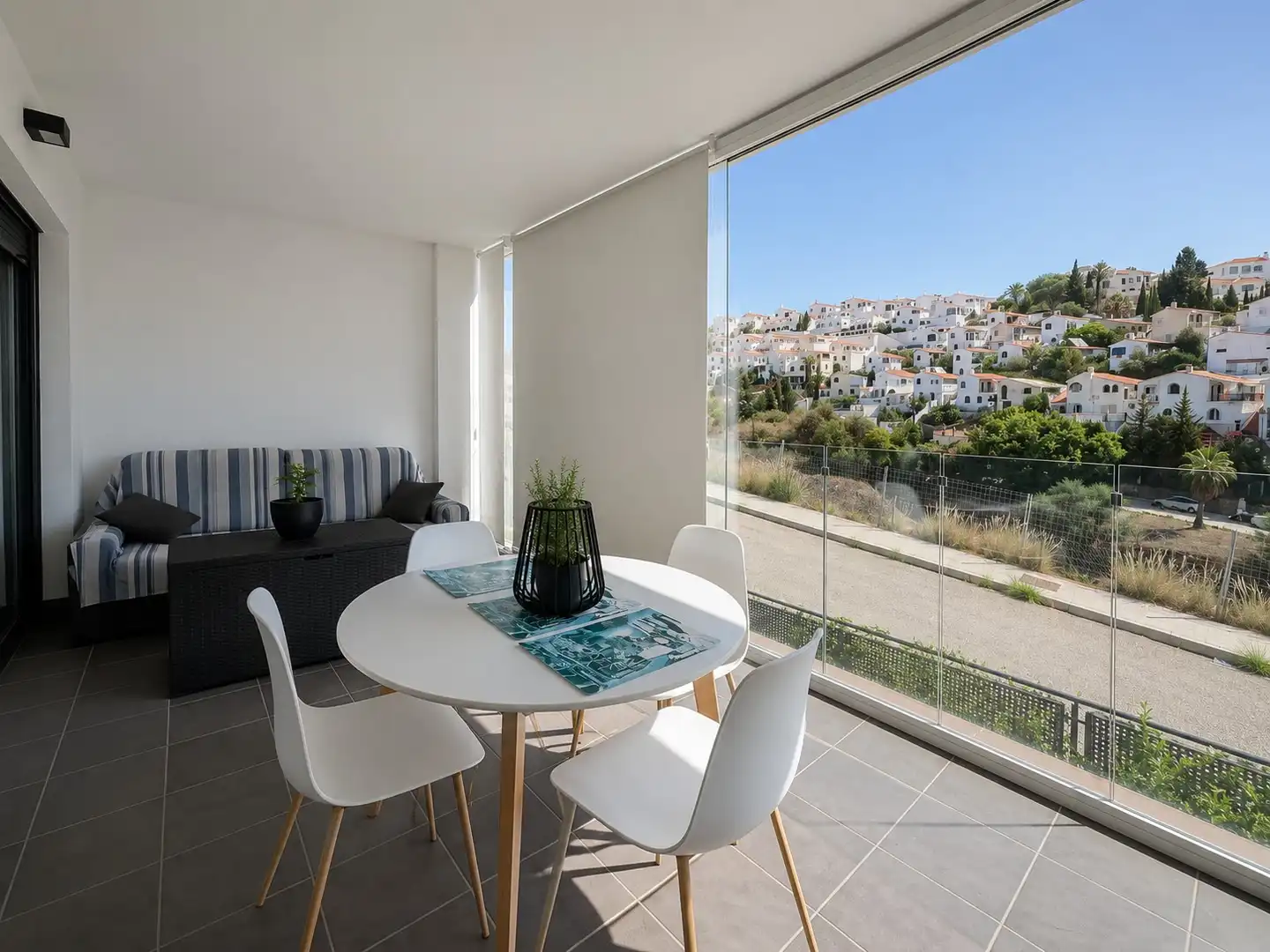 Terraza de Piso en venta en Vélez-Málaga con Aire acondicionado, Calefacción y Terraza