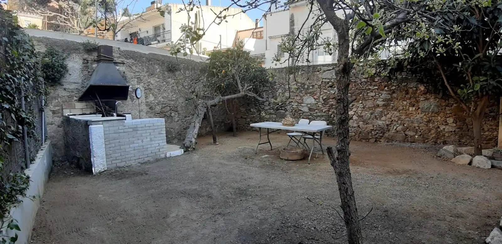 Terrassa de Casa adosada en venda en Alella amb Aire condicionat, Jardí privat i Parquet