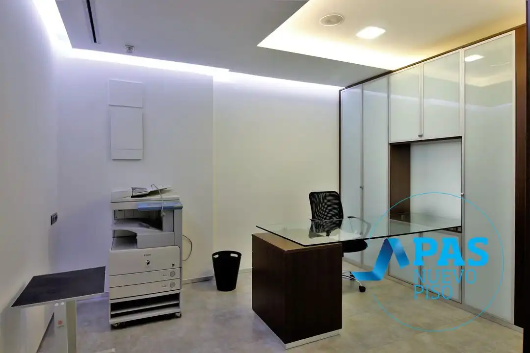 Piso en venta en Calle Lealtad, Centro - Ayuntamiento