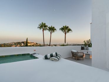 Àtic amb piscina en venda a Marbella Centro