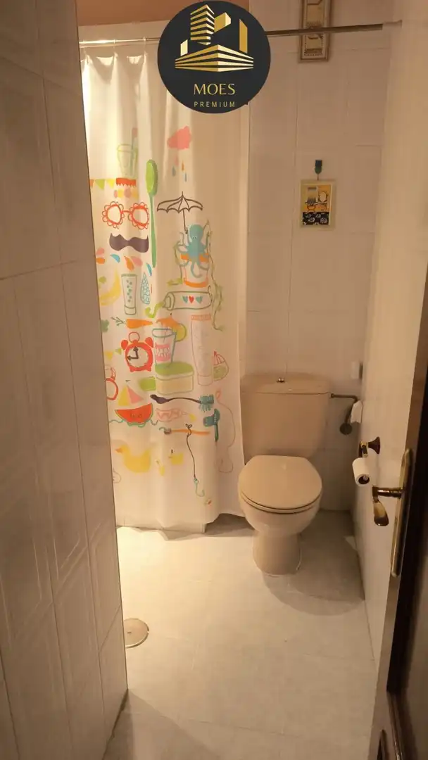 Baño de Piso de alquiler en Jaén con Aire acondicionado, Calefacción y Terraza