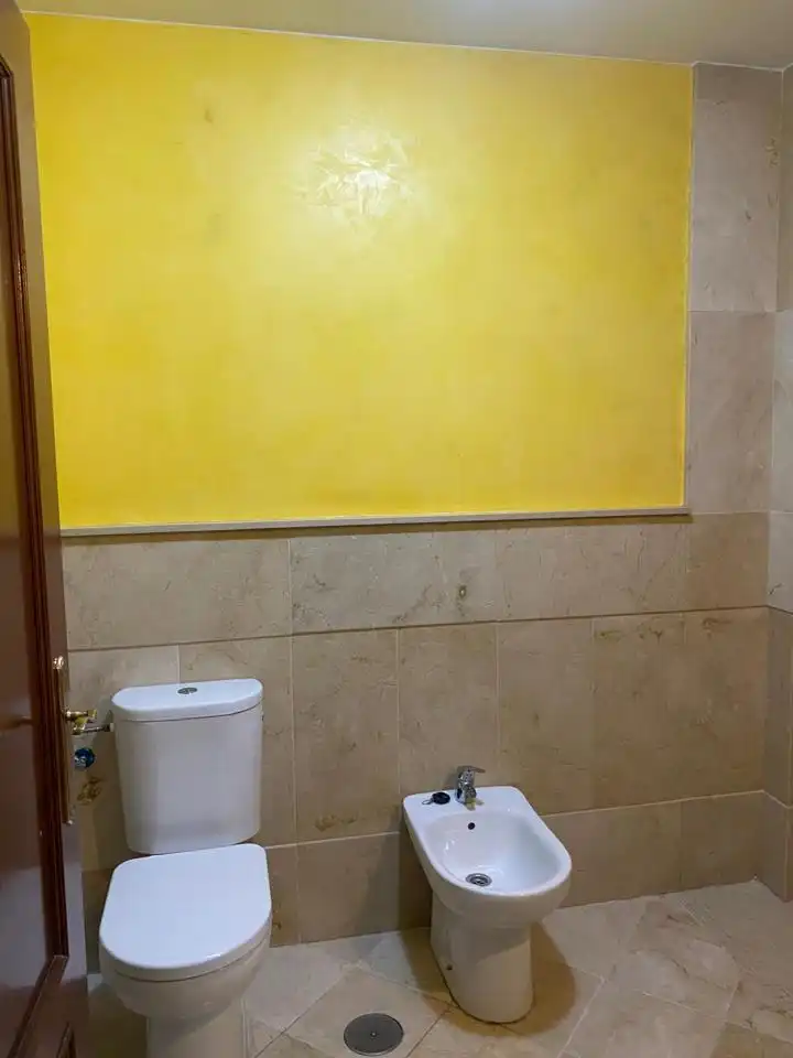 Bany de Planta baixa en venda en Dos Hermanas amb Aire condicionat i Moblat