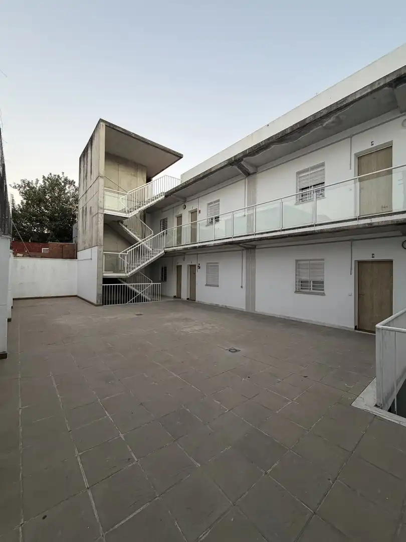 Vista exterior de Pis en venda en La Pañoleta
