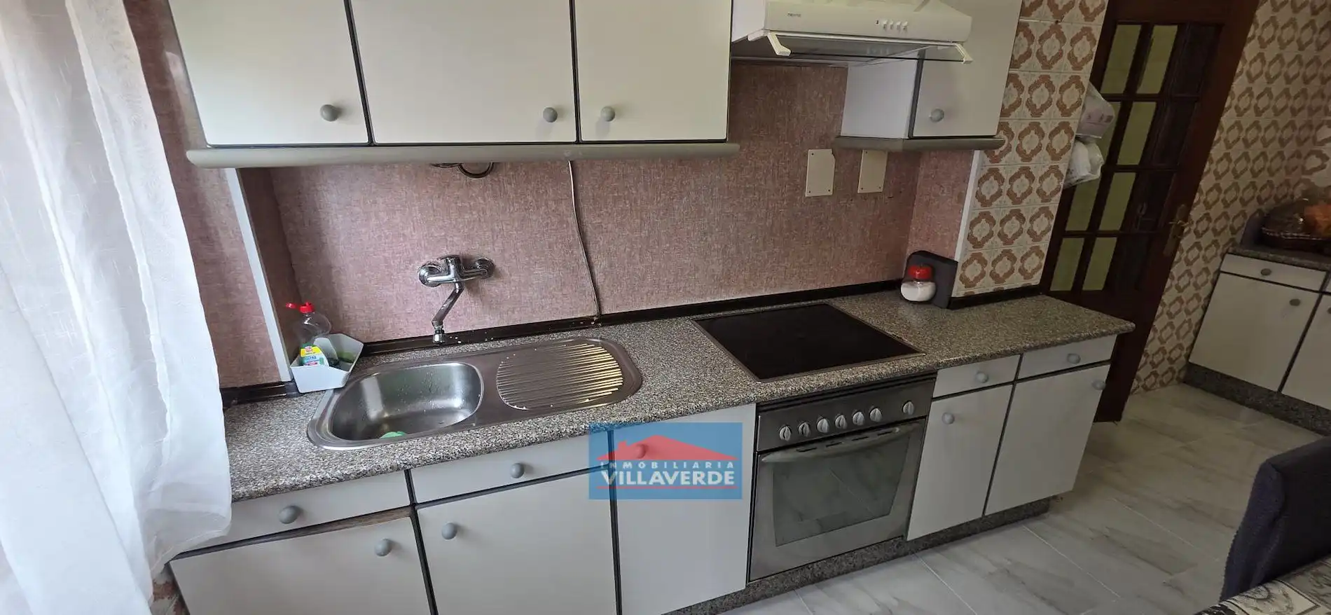 Kitchen of Flat for sale in Cangas   with Heating, Storage room and Furnished
