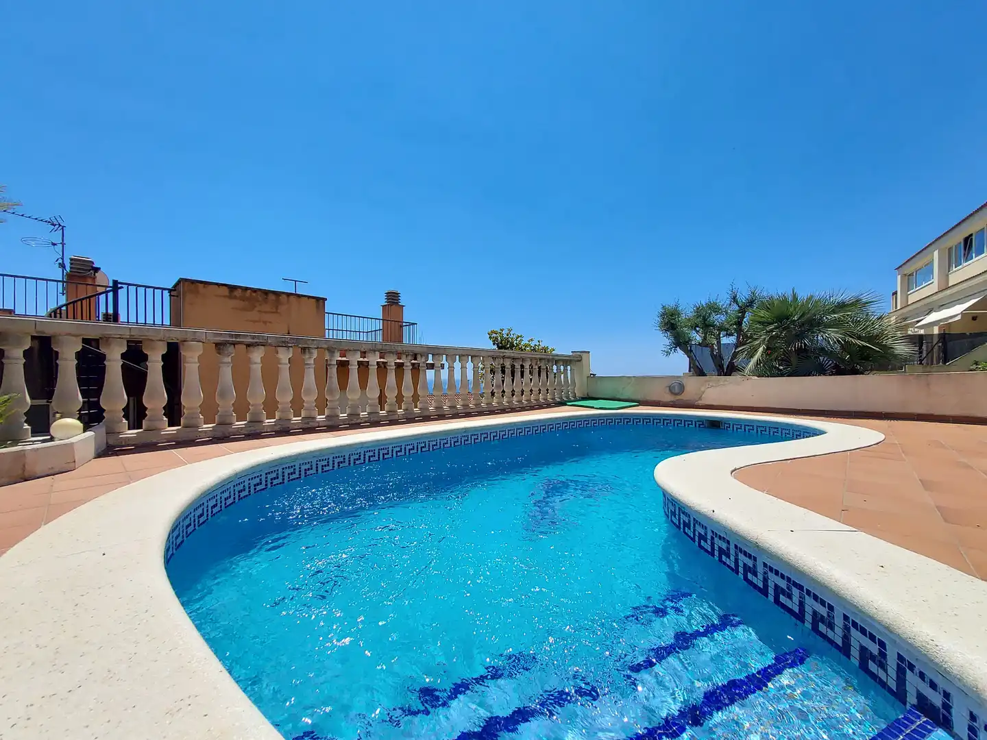 Piscina de Casa adosada en venta en El Vendrell con Jardín privado, Terraza y Piscina