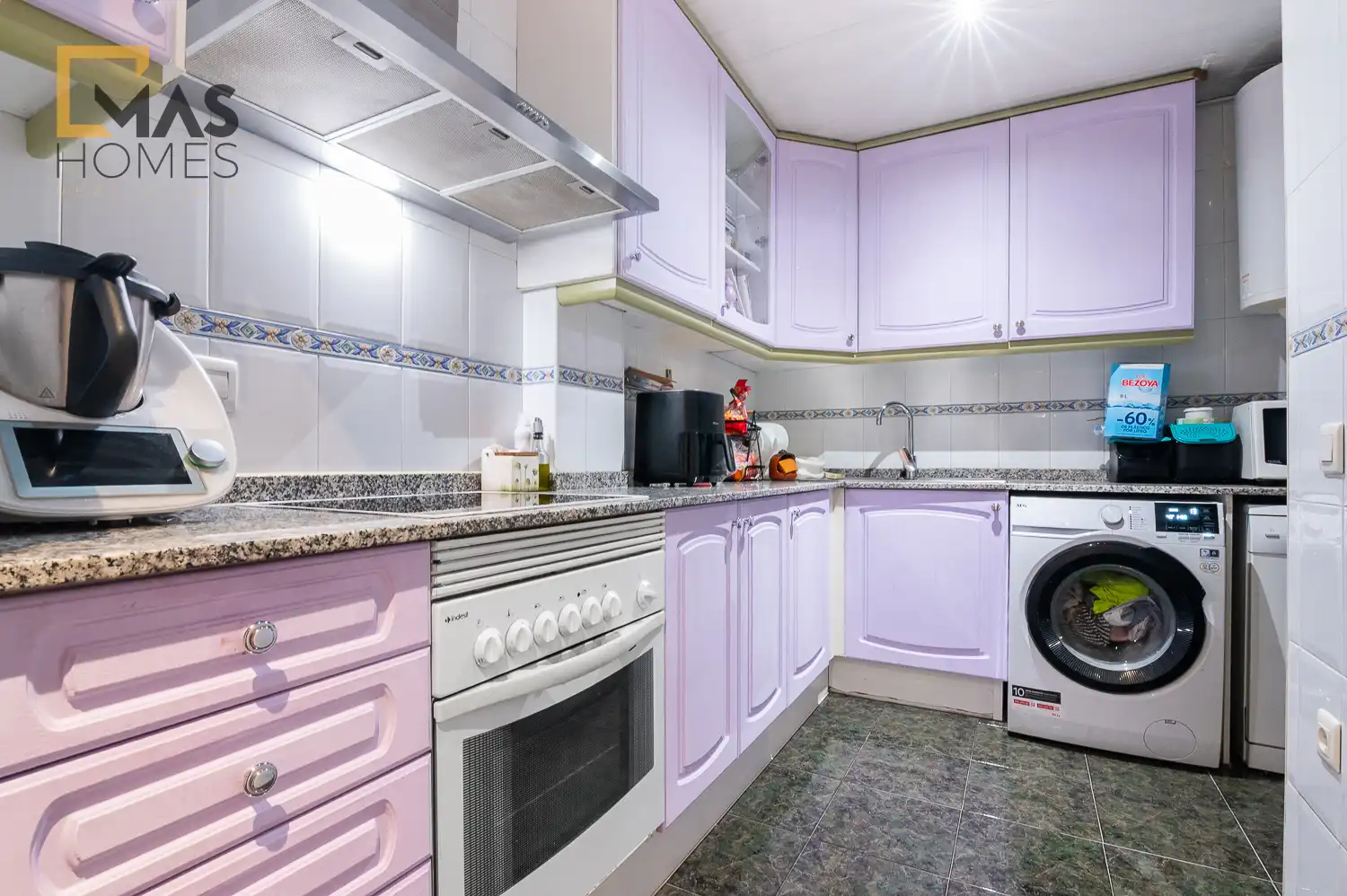 Küche von Wohnung zum Verkauf in Terrassa mit Klimaanlage, Heizung und Terrasse