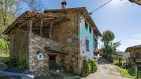Vista exterior de Casa o xalet en venda en Laviana amb Jardí privat, Parquet i Terrassa