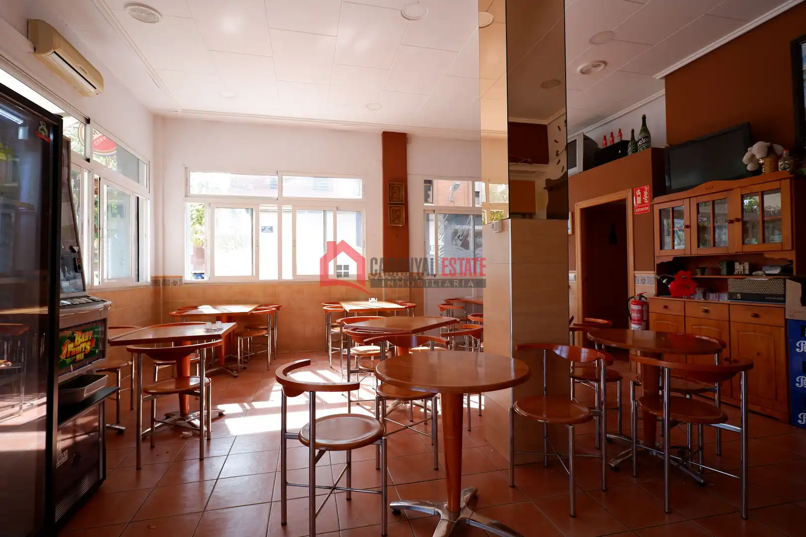 Local en venta en Valencia con Aire acondicionado y Amueblado