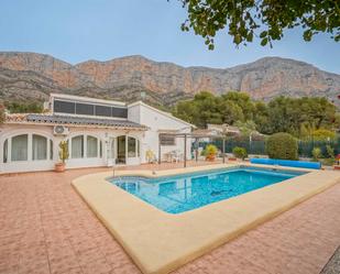 Vista exterior de Finca rústica en venda en Jávea / Xàbia amb Aire condicionat, Terrassa i Piscina