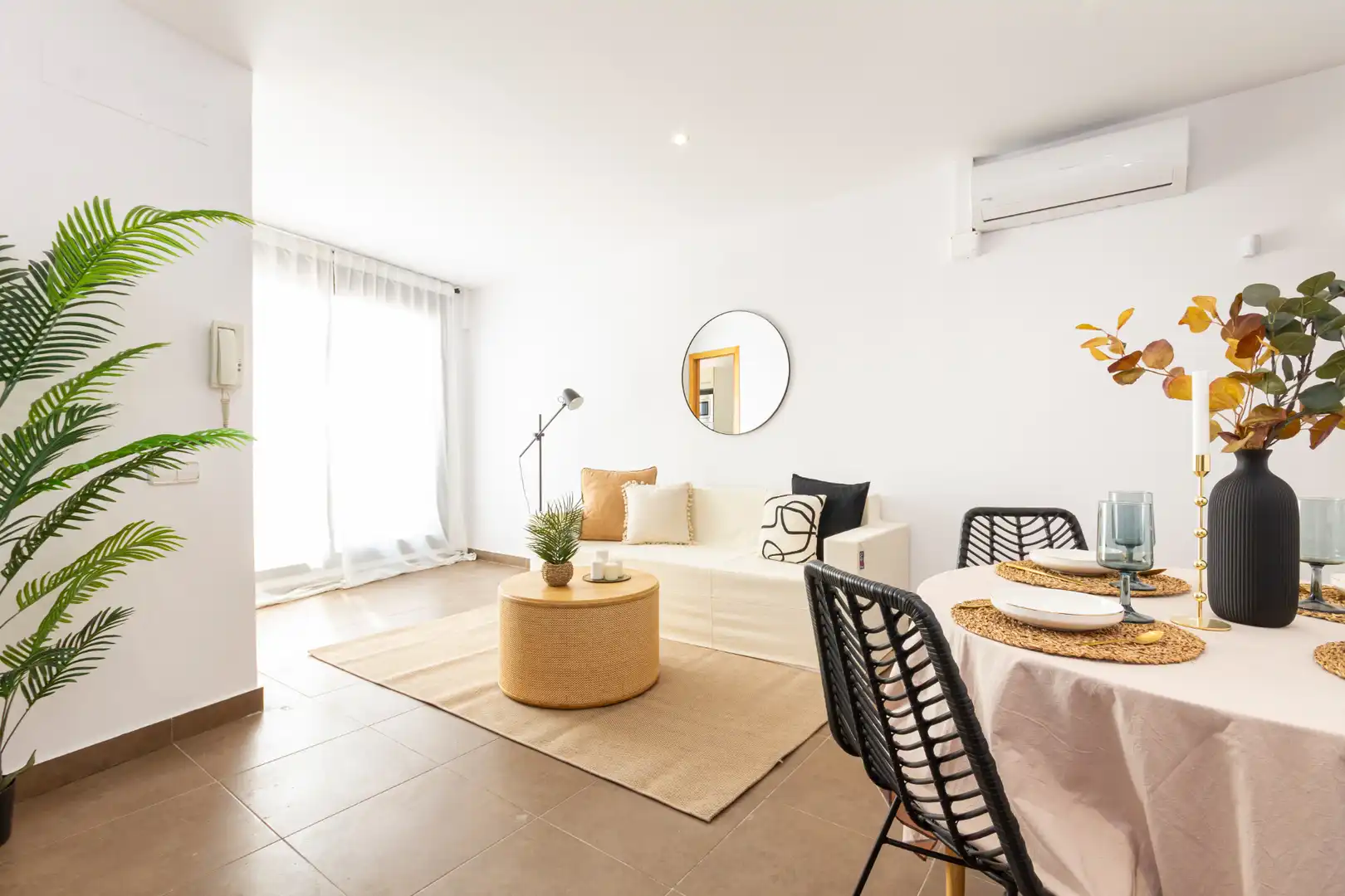 Sala d'estar de Dúplex en venda en Terrassa amb Aire condicionat, Parquet i Terrassa