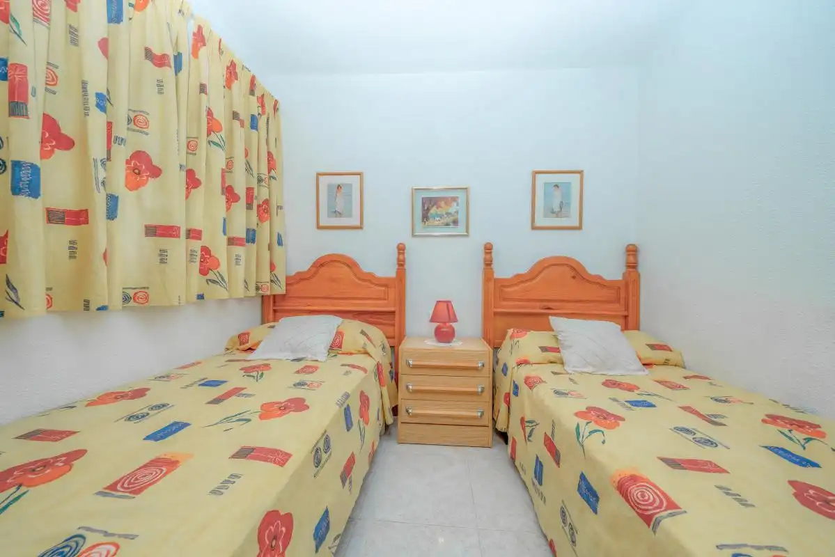 Habitación de Piso en venta en Benidorm con Aire acondicionado, Calefacción y Terraza