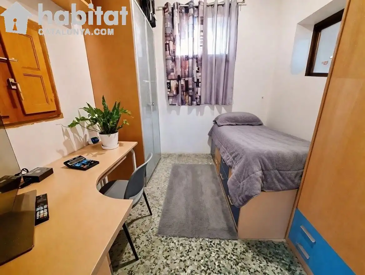 Bedroom of Houses for sale in Masquefa  with Air Conditioner, Heating and Private garden