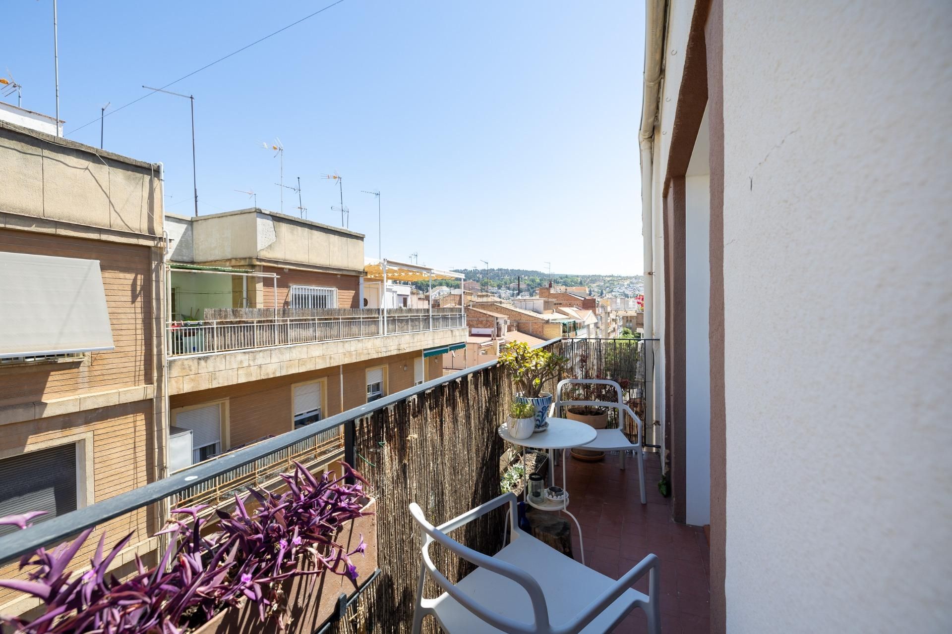 Pis en venda a  CONDE CIFUENTES, Fígares