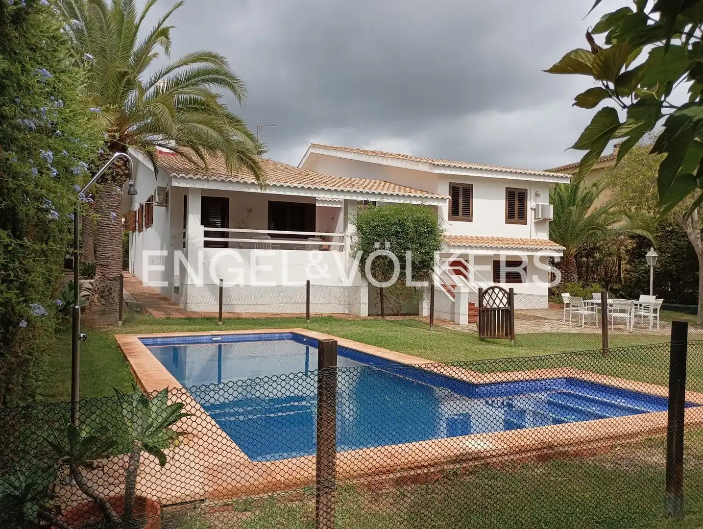 Casa con terraza en alquiler en Picassent